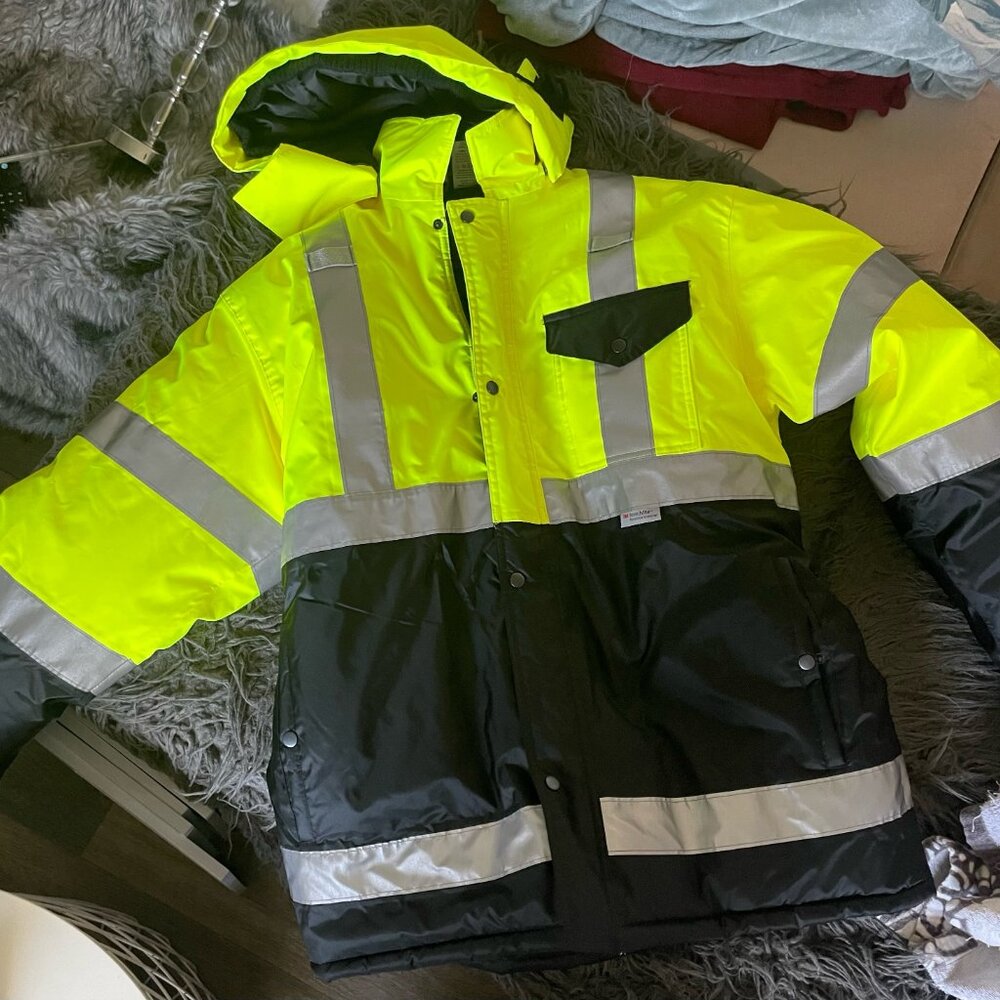 HI-VIS POLAR CLOTHING - Picture 3 of 3